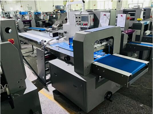 トルティーヤ生産ライン用トルティーヤ包装機 10枚/袋